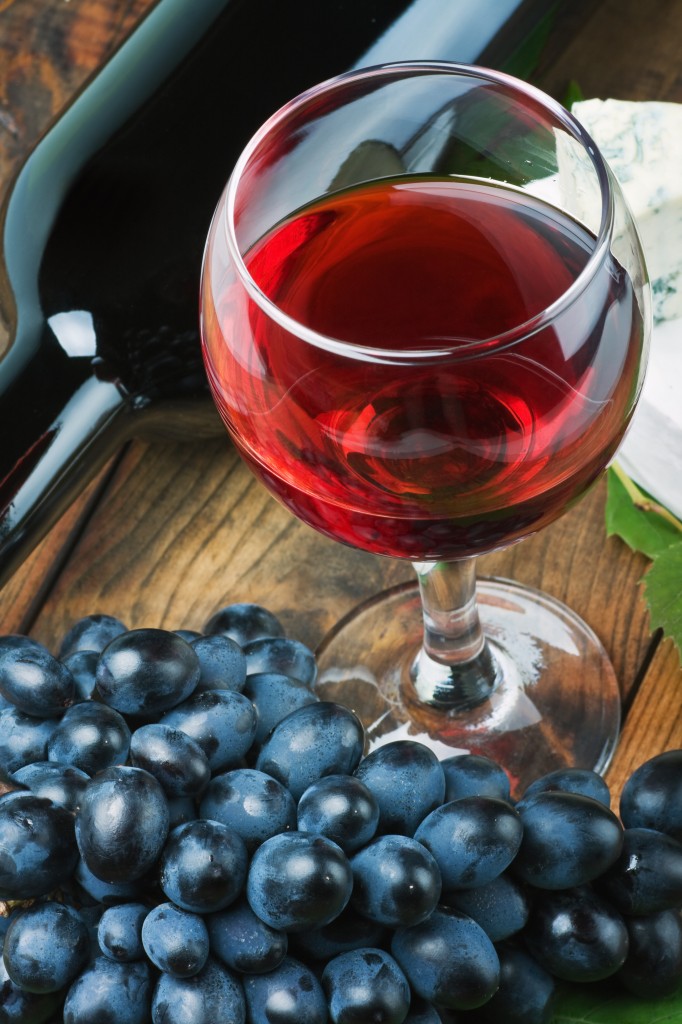 red wine and grapes