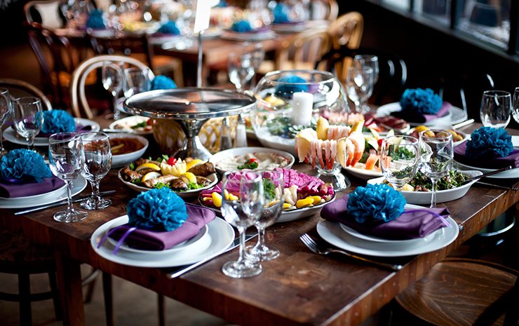How to select the best wedding food for your reception